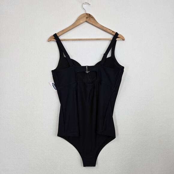 Old Navy One Piece Swimsuit Sz 1X Plus Black Underwire Cups NEW - Picture 4 of 11